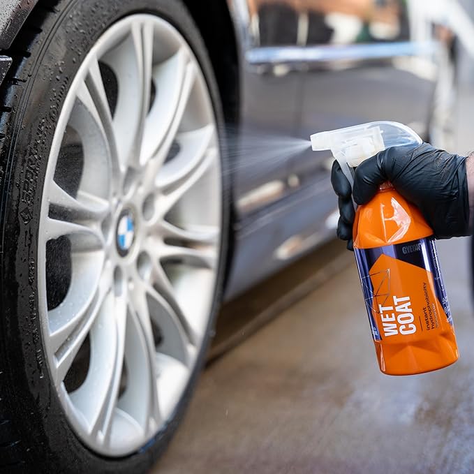 GYEON Wet Coat 4000ml - Hydrophobic Ceramic Spray Coating for Cars - High Gloss Solutions for Your Car Paint Wheels and Glass - Spray On Rinse Off Easy DIY Use Formula