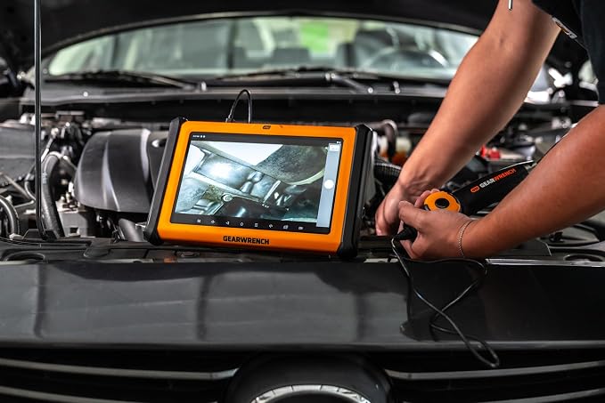 GEARWRENCH 10" Pro Command Wireless Bi-Directional Diagnostic Tablet with Rapid-Charge Dock | GWSMART10