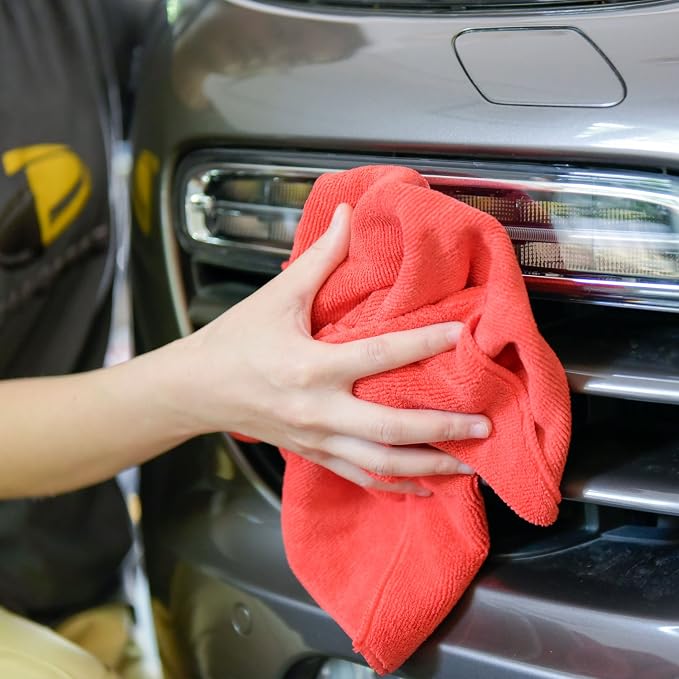 CARCAREZ Premium Microfiber Detailing Towels, 340 GSM Lint Free Car Buffing Waxing Polishing Drying Towels (6, Red, 16x16 Inch)