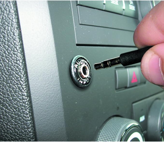 IS335 Dash Mountable Auxiliary Input Adapter