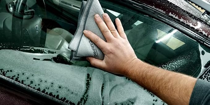 CARPRO GlassFiber Microfiber Drying Towel - Spotless Glass Windshield & Windows, Microfiber Edge, Lint & Tag Free, Car Washing & Auto Detailing (Pack of 1)