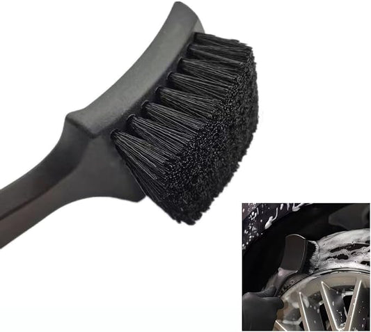 Wheel Brush Tire Brush Car Wash Brush Tire Brush Car Carpet Cleaner Used for Cleaning Car Tires, Wheels and Carpets, with a Short Handle that is Simple and Durable