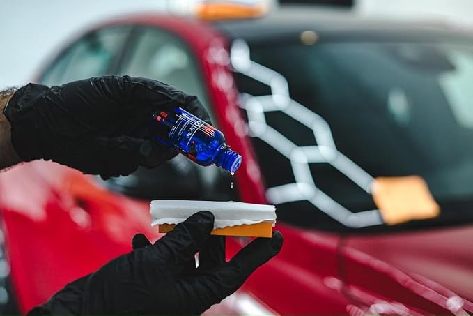 CARPRO CQUARTZ UK 3.0 - Ceramic Coating for Cars, Quartz Based Nanotechnology, Bonds to Paint, Glass, Metal and Plastic - (50ml Kit w/Reload 2.0)