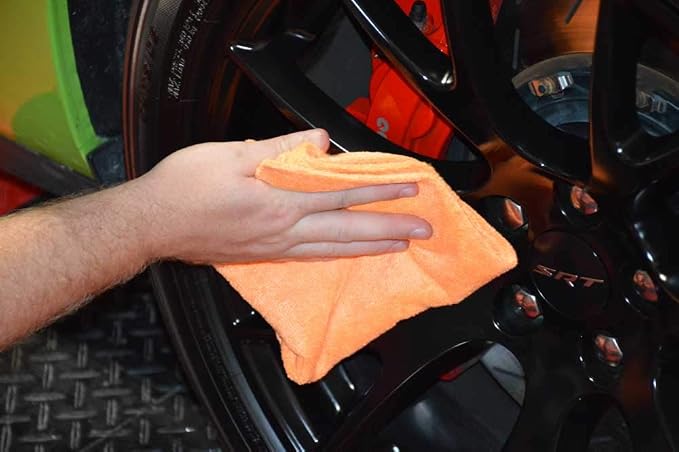 McKee's 37 Ceramic Wheel Coating (Brake Dust and Wheel Protectant) Kit, 4 fl. oz. (sio2 Ceramic Series)