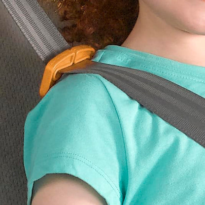 Chicco GoFit Backless Booster Car Seat Without Latch Attachment, Travel Booster Seat for Car, Portable Car Booster Seat for Children 40-110 lbs., Shark/Black/Grey