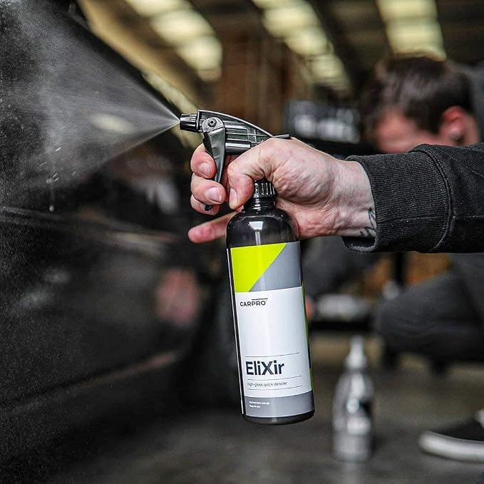 CARPRO Elixir Quick Detailer with Sprayer - Quick Detail Provides a Fast Layer of Depth, Gloss, and Hydrophobic Energy - 500ml (17oz)