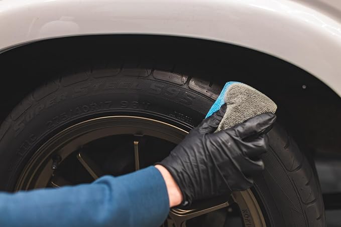 KOCHCHEMIE - Tire Glaze - Solvent-Based Long-Lasting Tire Dressing - 1 Liter