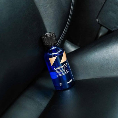 CARPRO CQUARTZ Leather 2.0 - Kit - Hydrophobic & Oil Phobic, Safe on All Car Leather, Resistance to UV, Denim Dye Coloring, Abrasion and Stains (30ml Kit)
