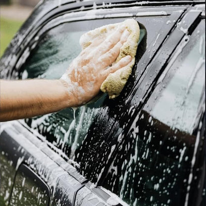 LustreLab LXR All-In-One Acrylionic Auto Car Wash and Wax, Replaces 5 Different Car Care Products and Renews your Vehicles Clear Paint Protective Coating, 1 Quart (32oz)