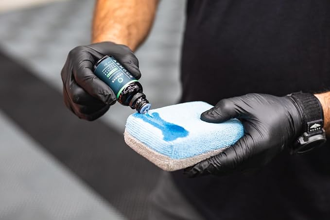 Armour Detail Supply - Armour Quartz Coating - Chemical & Scratch-Resistant Ceramic Coating for Cars, Chrome & Plastic Trim - 50ml