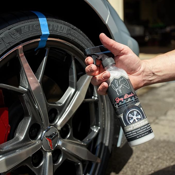 Jay Leno's Garage Ceramic Car Coating Kit – Car Wash Bundle with Ceramic Coating Spray, Car Ceramic Coating Products, Wheel and Tire Cleaner, Microfiber Towels, Applicators & Wash Mitt Detailing Kit