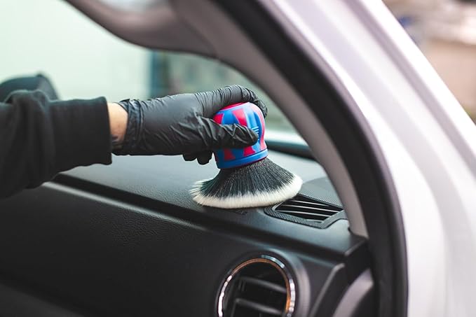 Detail Factory - Curveball XL Synthetic Brush - Ultra Soft Bristles, Comes with Storage Rack, Covers Large Area Inside or Outside Vehicles - Octane Underglow