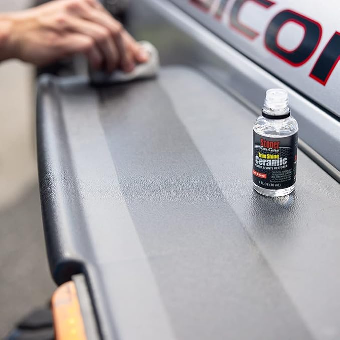 Stoner Car Care 95451 Trim Shine Ceramic Plastic & Vinyl Restorer Kit – Restores Deep Dark Shine with Long Lasting UV Protection, Professional Grade Ceramic Coating, Easy to Apply – 1 fl oz