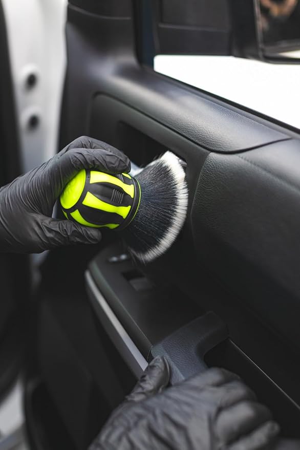 Detail Factory - Curveball XL Synthetic Brush - Ultra Soft Bristles, Comes with Storage Rack, Covers Large Area Inside or Outside Vehicles - Octane Ectoplasm