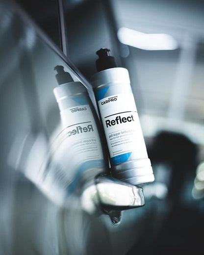 CARPRO Reflect High Gloss Finishing Polish - Reflective & Glossy Finish Without Durable Fillers, Silicones, Waxes, Polymers, or Teflon - Body Shop Safe, No Dusting. Rotary & Dual Action - Liter (34oz)