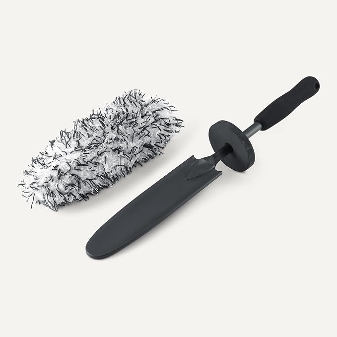 Amazon Basics Microfiber Wheel Cleaner Brush, for Rim Cleaning and Car Detailing, 16.54" Length, Gray