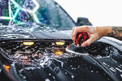 Detail Factory - Curveball XL Synthetic Brush - Ultra Soft Bristles, Comes with Storage Rack, Covers Large Area Inside or Outside Vehicles - Octane Riptide