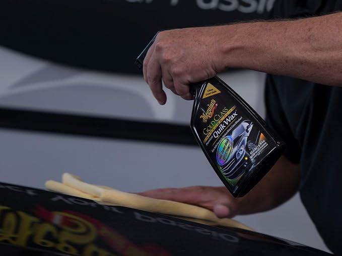 Meguiar's G7716 Gold Class Carnauba Quik Wax, Special Blend for Richness and Shine, Clear Coat Safe Meguiar's Quik Wax, Spray that Leaves Lasting Results without Residue, 16 Oz Containe (Pack of 6)