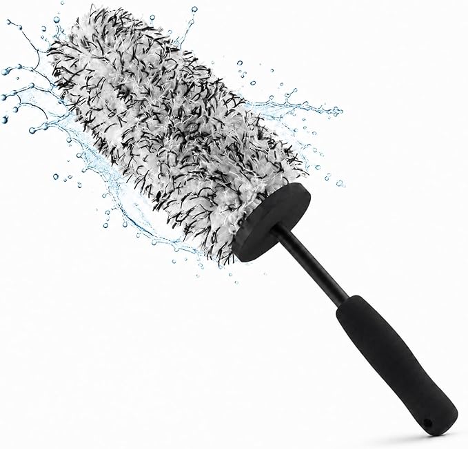 Long Handle Wheel Barrel Brush, Soft Microfiber Wheel Cleaner Brush, Non-Scratch Car Detailing Tool for Rim Cleaning and Tire Detailing (Black)