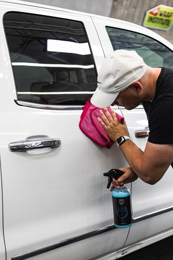 Super Slick Ceramic Sealant - Hydrophobic Ceramic Sealant with Gloss Amplifiers; Ready-to-Use Formula; Safe on All Exterior Surfaces - 32 oz