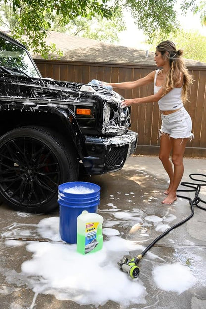 Rain-X 620191 Car Wash - 100 fl oz. High-Foaming, Concentrated Formula for Greater Cleaning Action, Safely Lifting Dirt, Grime and Residues for an Exceptional Clean