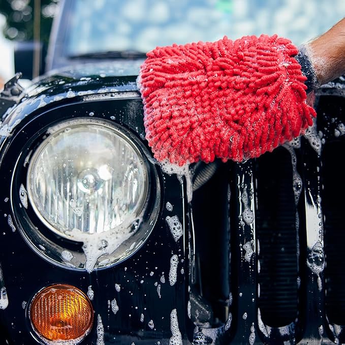 Stoner Car Care 95300 Premium Microfiber Knobby Car Wash Mitt Scratch Free Lint Free, Red