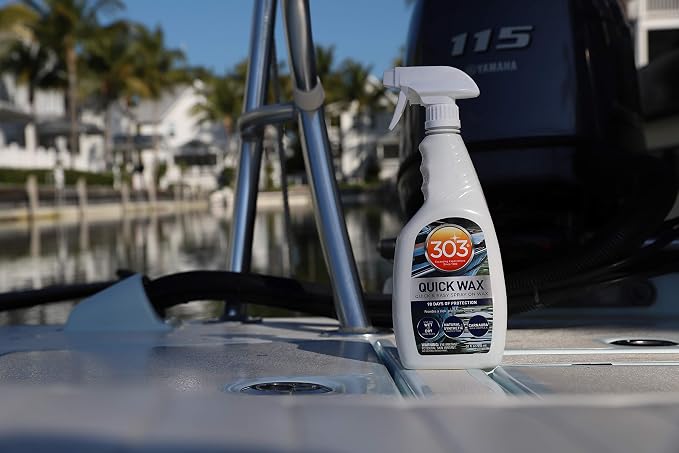 303 (30213-6PK) Marine Quick Wax - Quick And Easy Spray On Wax - 90 Days Of Protection - Provides a Slick, Protective, Glossy Shine - Use On Wet Or Dry Surfaces - Carnauba Wax, 32 fl. oz. 6 Pack