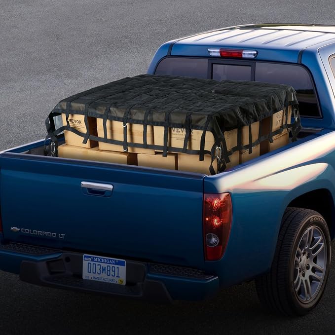 VEVOR Cargo Net with Mesh, 96 in x 81 in, Heavy Duty Truck Cargo Net-(WLL) 1,500lbs, 4 Adjustable Straps with Carabiners & S-Hooks, Truck Bed Cover for Trailer, Pickup, Boat, Jeep, SUV 6.75' x 8'