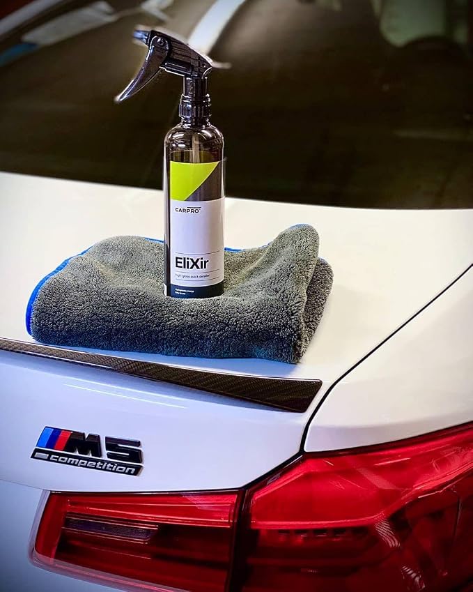 CARPRO EliXir Quick Detailer - Quick Detail Provides a Fast Layer of Depth, Gloss, and Hydrophobic Energy - 4 Liter (135oz)