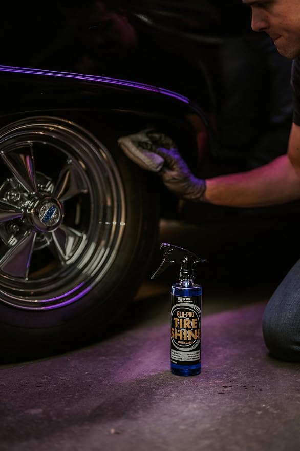 Socar Chemical Eye Candy Extreme Tire Shine, 16 oz Spray Bottle, High Gloss Tire Dressing, Professional Wet Tire Dressing, Water Repellant, Long Lasting