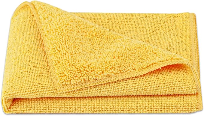 Amazon Basics Microfiber Car Drying Towels, Highly Absorbent, Lint Free, Scratch Free, Buffing and Polishing, Auto Detailing, No Streaks, Soft, Quick Drying, 16" x 16", Yellow, 3-Pack