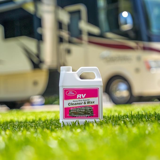 Gel Gloss RV Professional Grade One-Step Carnauba Cleaner Wax - Cleans, Protects & Enhances Finish - Restores Color & Shine - UV Inhibitors - Ideal for Scuff Marks - Use by Hand or Buffer - 32 oz