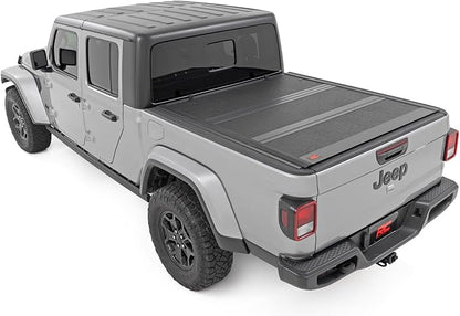 Rough Country Hard Low-Profile Tri-Fold Tonneau Cover for Jeep Gladiator JT (2020-2025) - Low-Profile Aluminum Truck Bed Cover