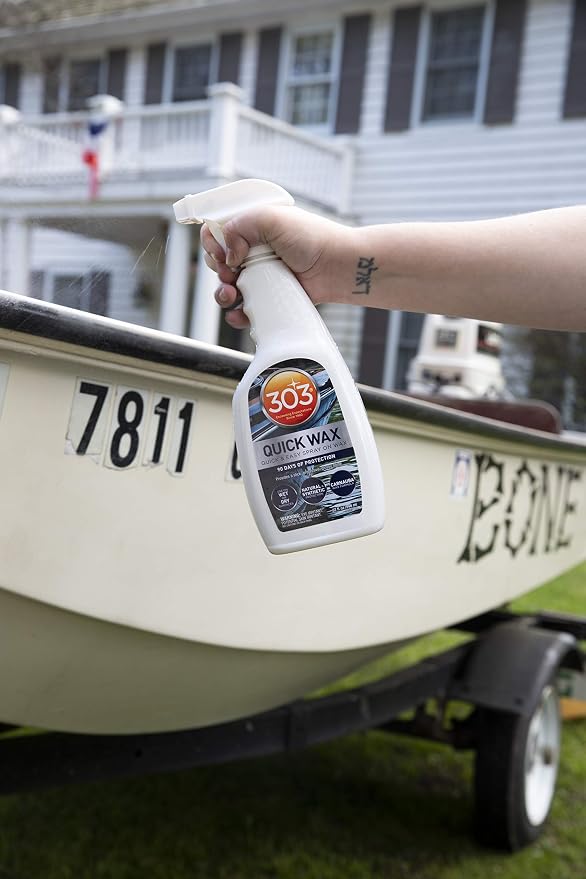 303 (30213-6PK) Marine Quick Wax - Quick And Easy Spray On Wax - 90 Days Of Protection - Provides a Slick, Protective, Glossy Shine - Use On Wet Or Dry Surfaces - Carnauba Wax, 32 fl. oz. 6 Pack