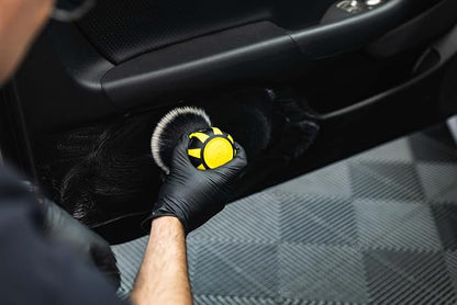 Detail Factory - Curveball XL Synthetic Brush - Ultra Soft Bristles, Comes with Storage Rack, Covers Large Area Inside or Outside Vehicles - Live Wire