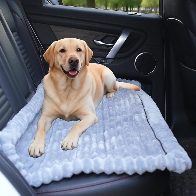 Dog Car Seat Waterproof Bed Cover Non-Slip Car Back Seat Soft and Comfortabl Pet Bed Mat Car Blanket for Travel Backseat Extender Seat Covers Dog Bed for Cars Trucks and SUVs (Light Grey 23.6” x 51”)