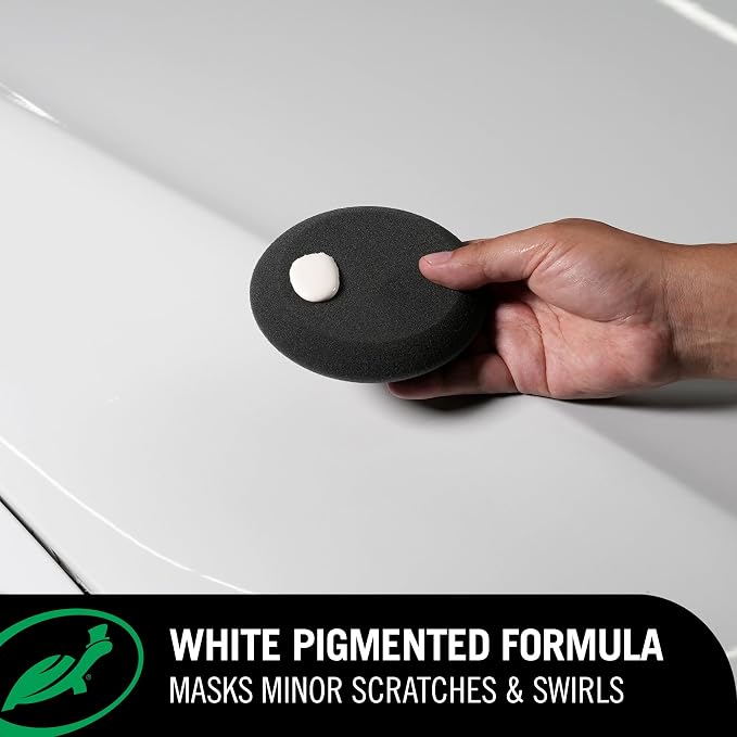 Turtle Wax 52712 Professional Finish Color Magic Car Paintwork Polish - Restores, Cleans & Shines - Long Lasting Protection with Dynamic Color Boost - Easy to Use - White, 500m
