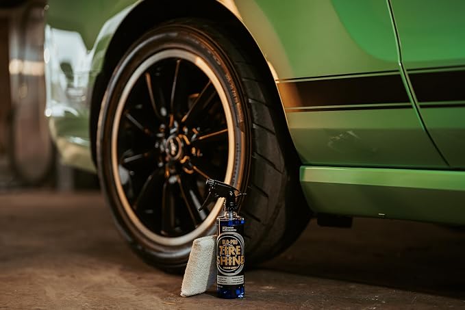 Socar Chemical Eye Candy Extreme Tire Shine, 16 oz Spray Bottle, High Gloss Tire Dressing, Professional Wet Tire Dressing, Water Repellant, Long Lasting