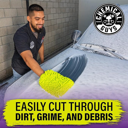 Chemical Guys CWS/1010/64 Maxi-Suds II Foaming Car Wash Soap (Works with Foam Cannons, Foam Guns or Bucket Washes) Safe for Cars, Trucks, Motorcycles, RVs & More, 64 fl. Oz (Half Gallon), Grape Scent