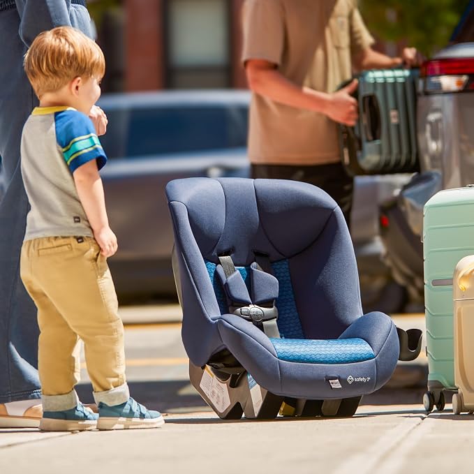 Safety 1st Smooth Ride Convertible Car Seat, 2-in-1 Rear & Forward Facing, 5-40 lbs, 30-50 lbs, Fits 3 Across, Slim Design, Latch, Machine-Washable, Travel-Ready, Crater Lake