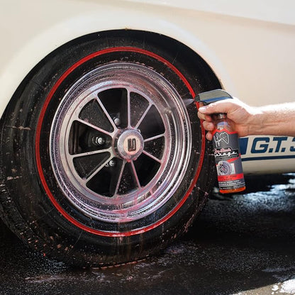Jay Leno's Garage Ceramic Car Coating Kit – Car Wash Bundle with Ceramic Coating Spray, Car Ceramic Coating Products, Wheel and Tire Cleaner, Microfiber Towels, Applicators & Wash Mitt Detailing Kit
