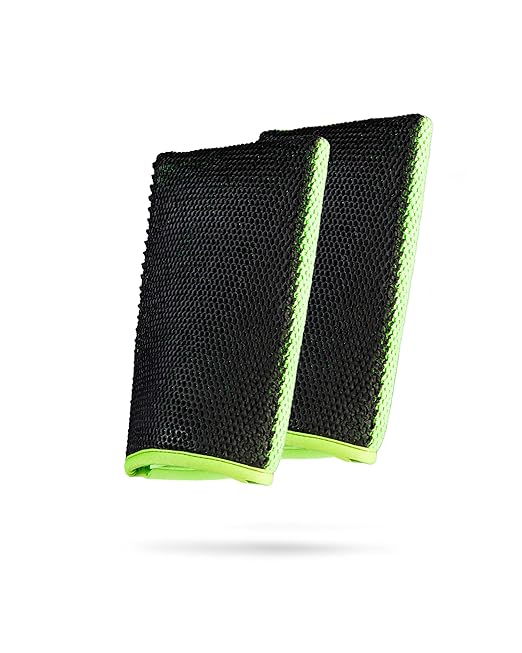 Adam's Clay Mitt (Green, 2pk) - Car Detailing Medium Grade Clay Mitt Glove Quickly Removes Debris from Your Vehicle Exterior Paint, Glass, Wheels, Chrome & More