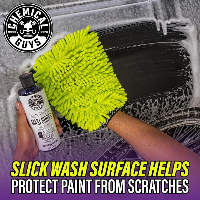 Chemical Guys CWS/1010/64 Maxi-Suds II Foaming Car Wash Soap (Works with Foam Cannons, Foam Guns or Bucket Washes) Safe for Cars, Trucks, Motorcycles, RVs & More, 64 fl. Oz (Half Gallon), Grape Scent