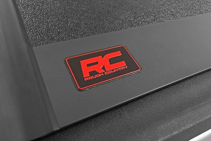 Rough Country Hard Low-Profile Tri-Fold Tonneau Cover for Jeep Gladiator JT (2020-2025) - Low-Profile Aluminum Truck Bed Cover