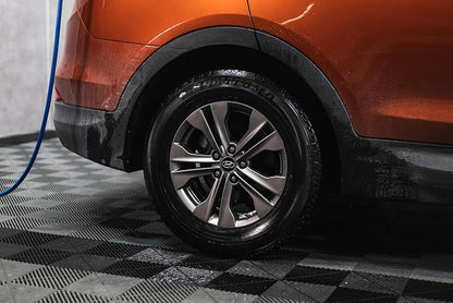 Tire Shine - Silicone-Based Formula Creates Lasting Showroom Shine on Rubber Tires and Trim; Ready-to-Use Formula - 32 oz