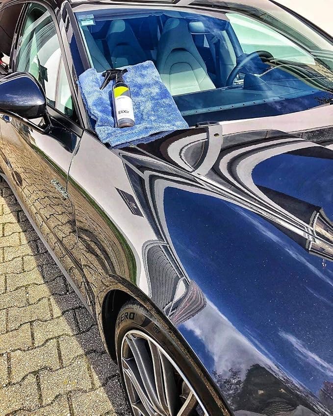 CARPRO EliXir Quick Detailer - Quick Detail Provides a Fast Layer of Depth, Gloss, and Hydrophobic Energy - 4 Liter (135oz)