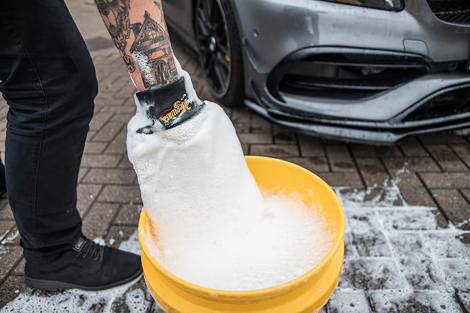 Meguiar's X3002 Microfiber Wash Mitt,Super-Thick,Reusable Wash Mitt for Ultimate Finish,Safe on Clear Coats,Leaving You with A Show Car Finish,(Pack of 6)