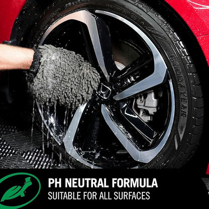 Turtle Wax Hybrid Solutions Ceramic Car Wash and Wax, Gentle pH Neutral Car Cleaner with Extreme Water Beading Paint Protection, High Gloss Spot-Free, Car Wax Shine, Fruity Scent, 48 oz (Pack of 1)