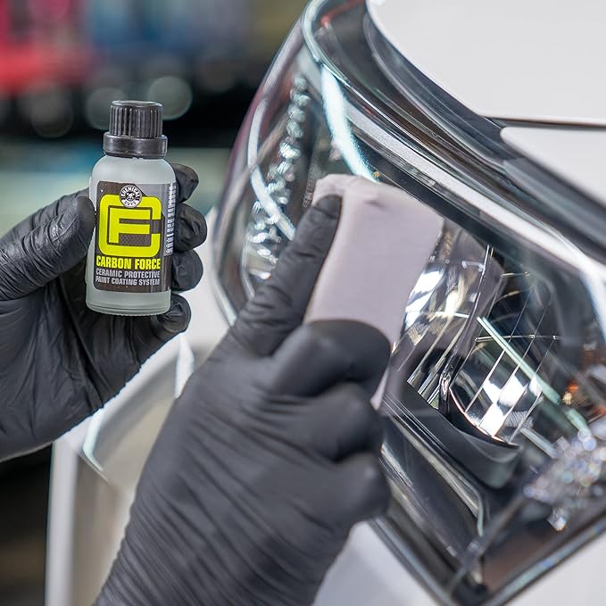 Chemical Guys Carbon Force Ceramic Protective Paint Coating System, Professional-Grade Protection, Gloss and Durability, Ceramic Coating Kit with 3 Microsuede Applicators, 1 fl oz