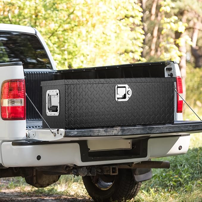 VEVOR Aluminum Truck Bed Tool Box, 30 Inch Heavy Duty Diamond Plate Tool Box with Side Handles, Lock and Keys, Trailer Storage Organizer Chest Box for Pickup, RV, Truck Bed, 30 x 13 x 9.6 in, Black